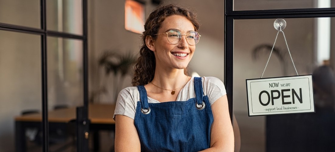 Why Small Businesses Should Consider Invoice Finance Over Loans