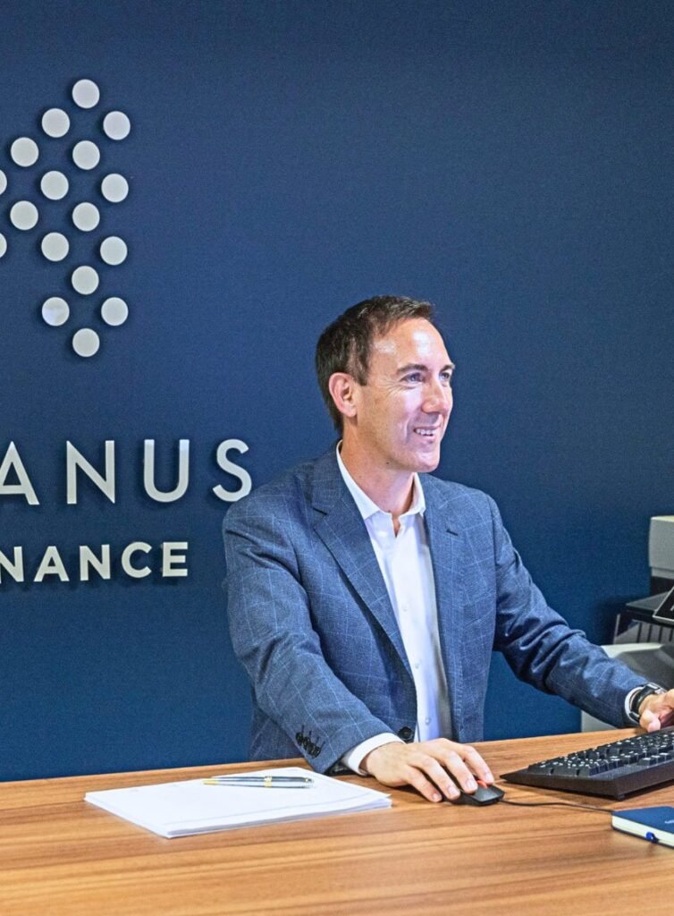 Asset finance broker helping UK business