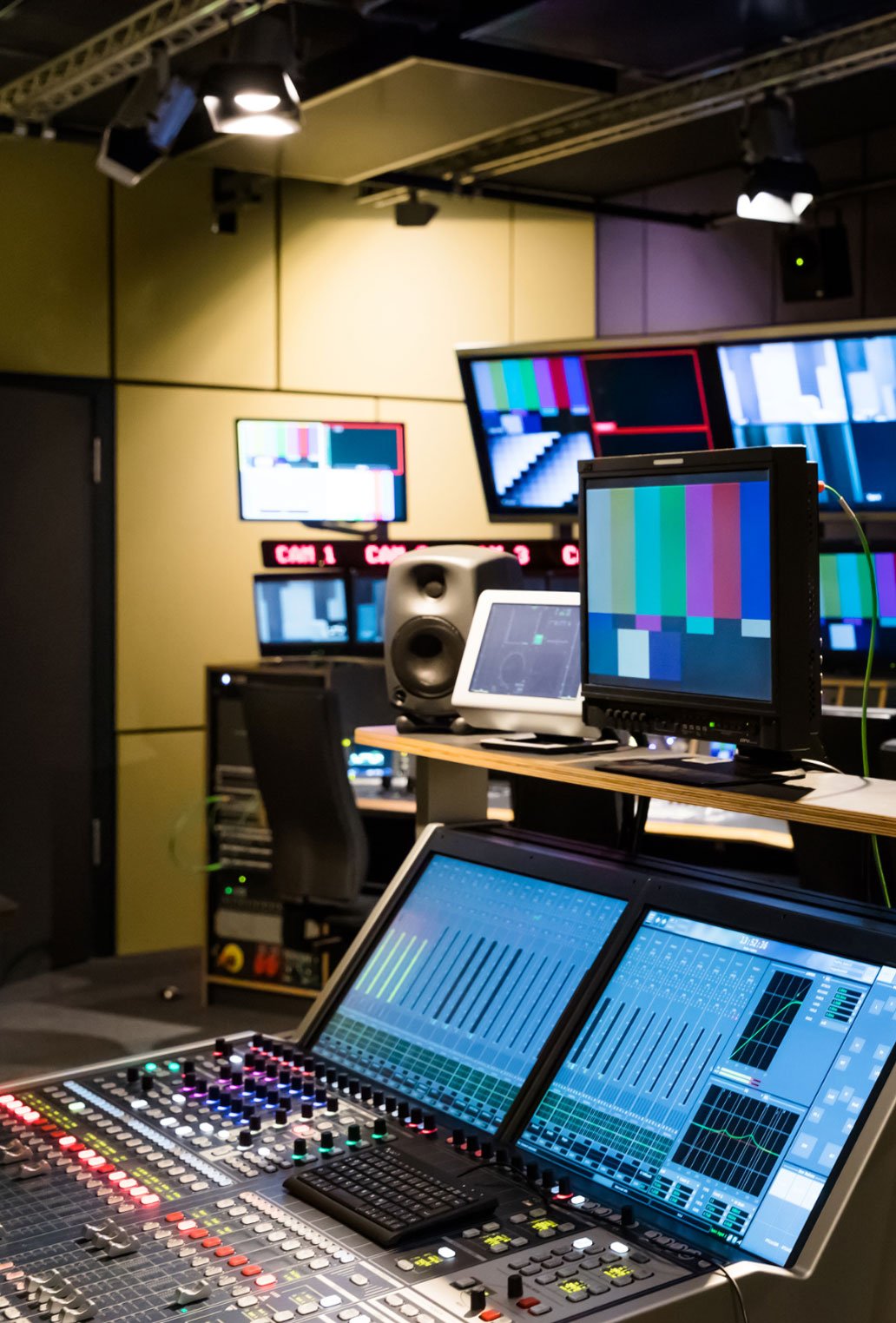 Broadcast & Media - MacManus Asset Finance
